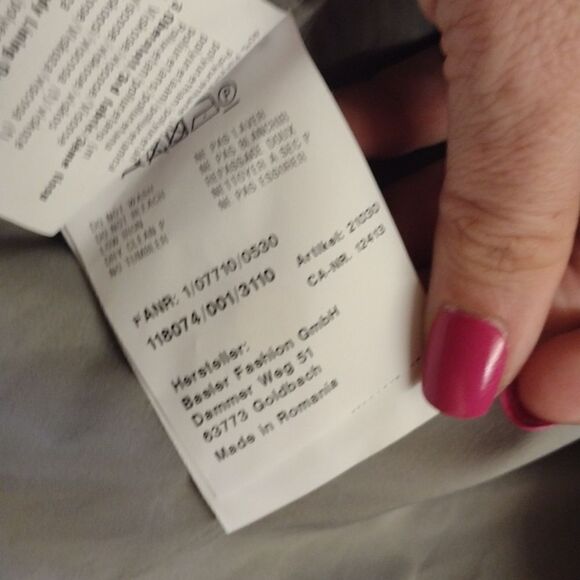 Basler fitted grey blazer w faux leather detailing - Picture 11 of 12